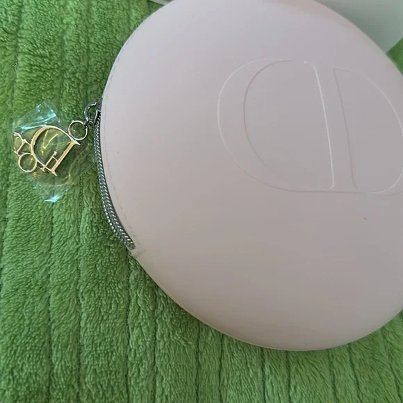 Dior Light Pink Pouch, New! - Picture 2 of 7